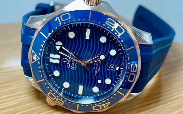 欧米茄腕表表壳有划痕如何解决(图) 欧米茄腕表表壳有划痕如何解决(图)