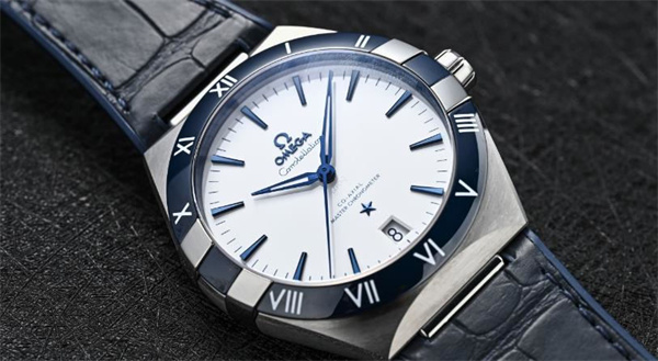 欧米茄表带太松处理办法详解(图) 欧米茄表带太松处理办法详解(图)