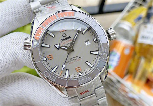 欧米茄手表机芯里面有划痕处理方法详解（图）